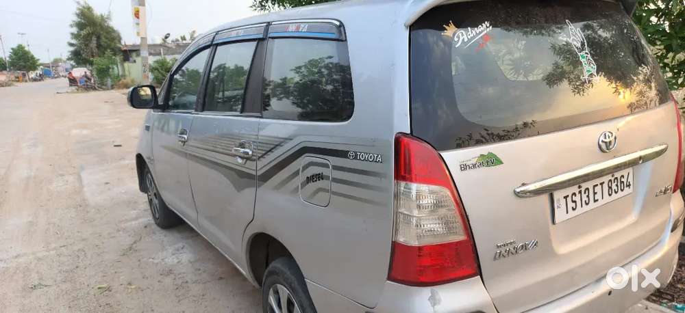 Toyota Innova Hycross 2010 Diesel 190000 Km Driven