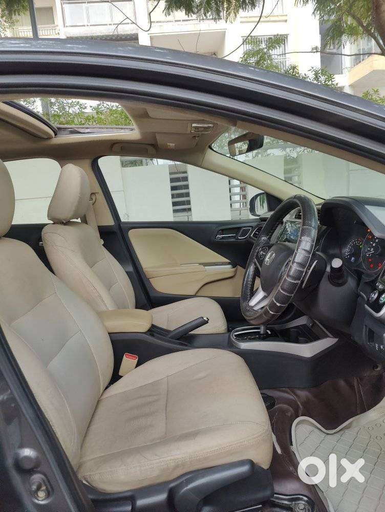 Honda City V At Sunroof, 2018, Petrol