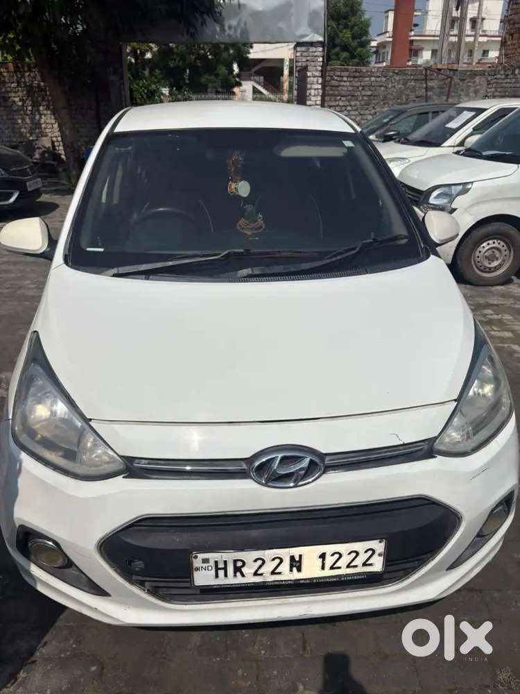 Hyundai Xcent Base 2016