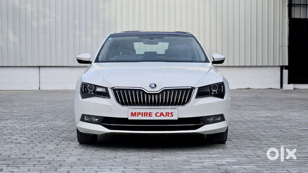 Skoda Superb Style 1.8 Tsi At, 2016, Petrol