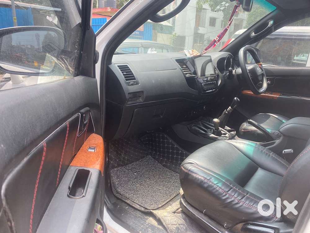 Toyota Fortuner Legender Diesel 4x4