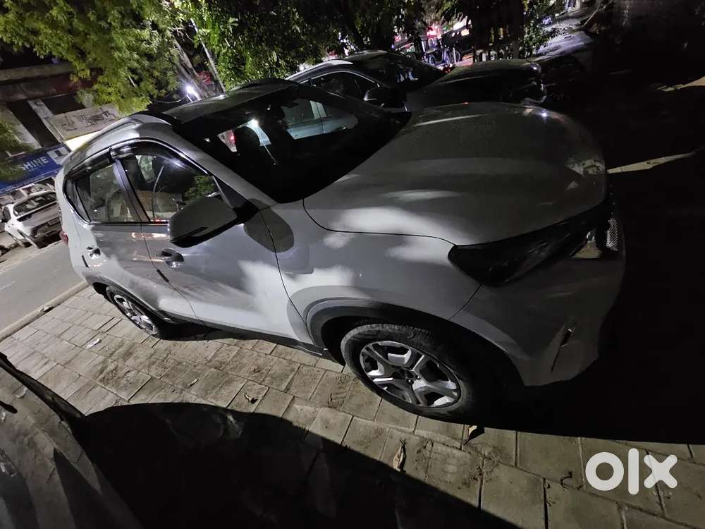 Kia Sonet 2021 Petrol 40200 Km