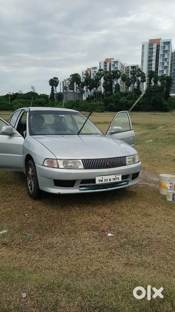 Mitsubishi Lancer 2002 Petrol 160000 Km Driven