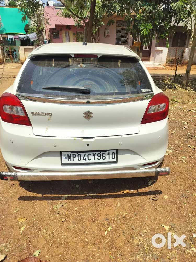 Mujhe Paison Ki Bahut Avashyakta Hai Gadi Bahut Acchi Hai