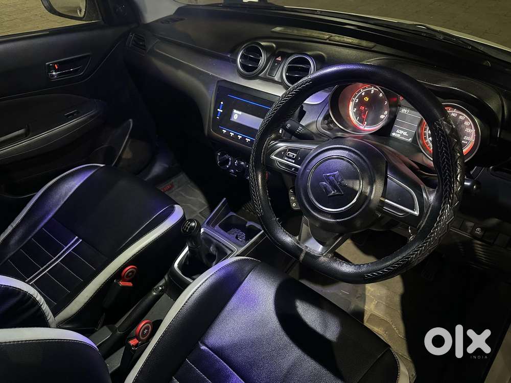 Maruti Suzuki Swift 1.2 Vxi (o), 2022, Petrol