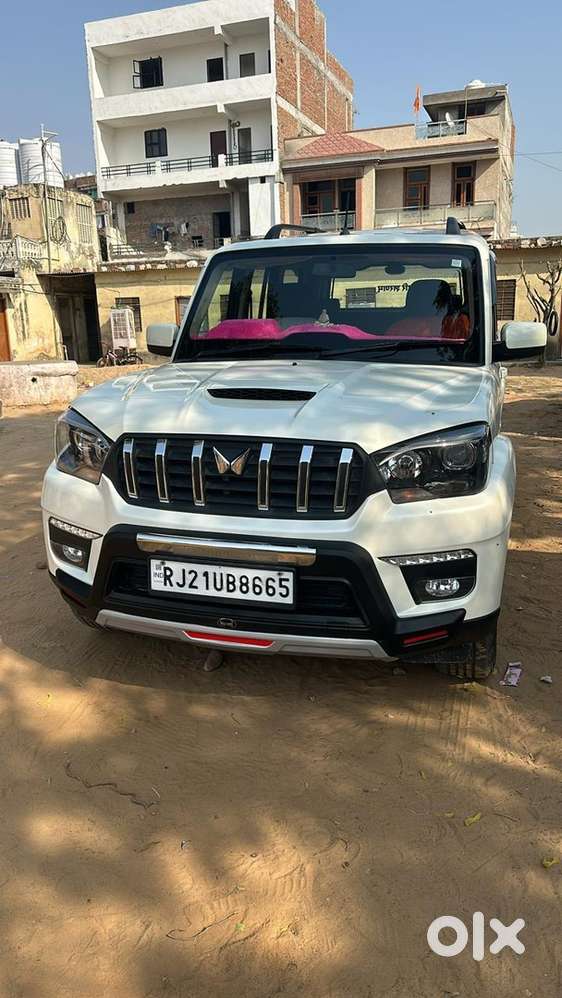 Mahindra Scorpio Classic 2022 Diesel 110000 Km Driven
