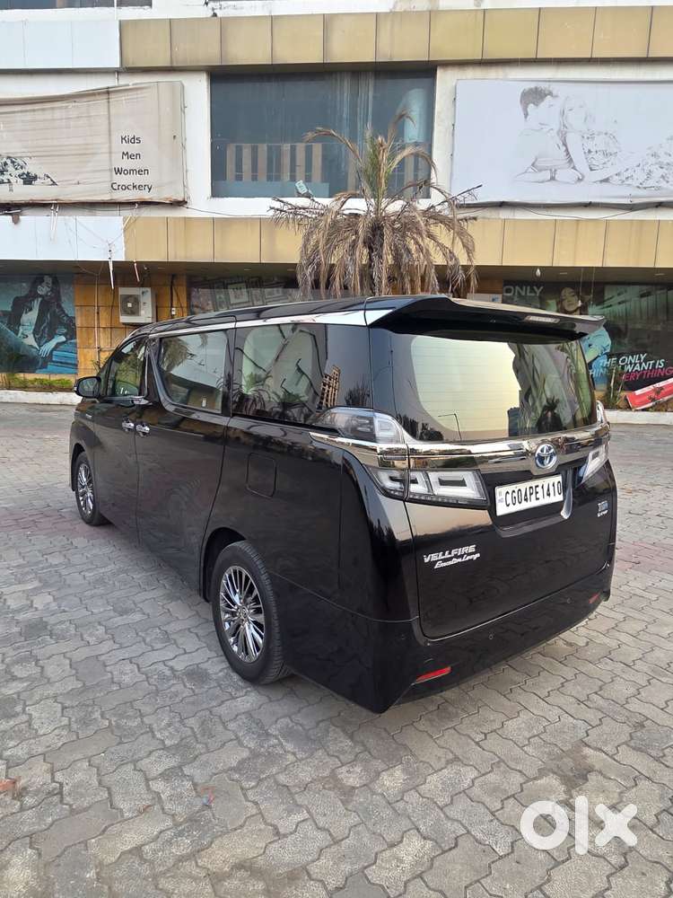 Toyota Vellfire Vip – Executive Lounge, 2023