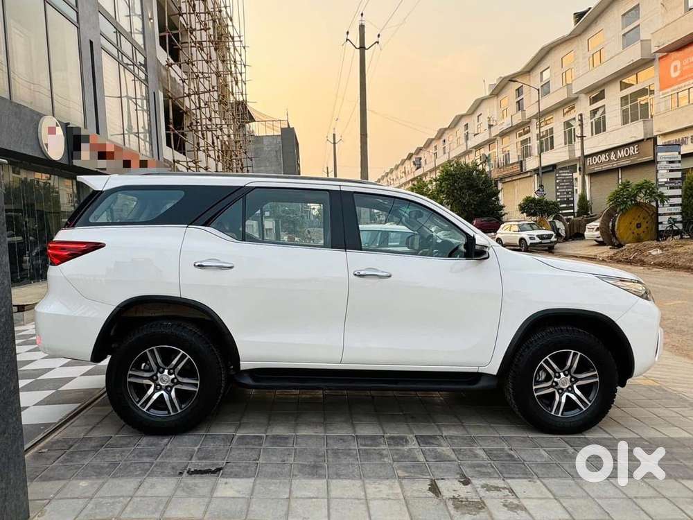 Toyota Fortuner 4x2 At 2.8 Diesel, 2018, Diesel