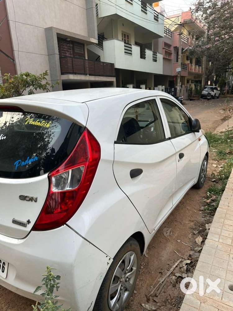 Hyundai Eon 2012 Petrol Well Maintained