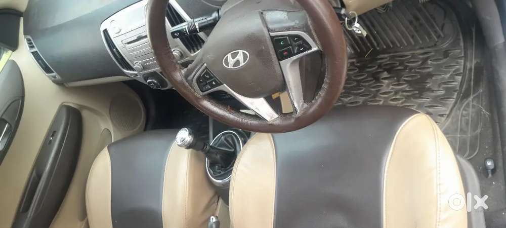 Hyundai I20 Sportz Dec 2011/jan2012