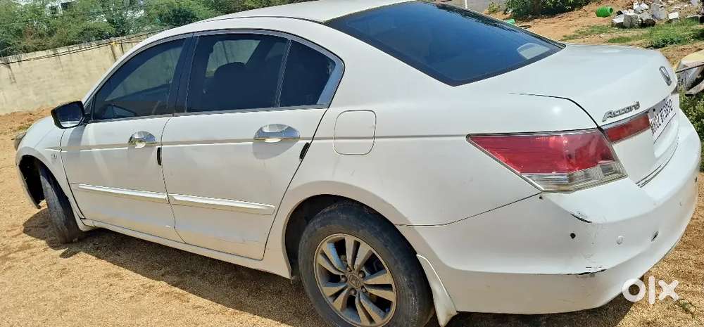 Honda Accord 2011