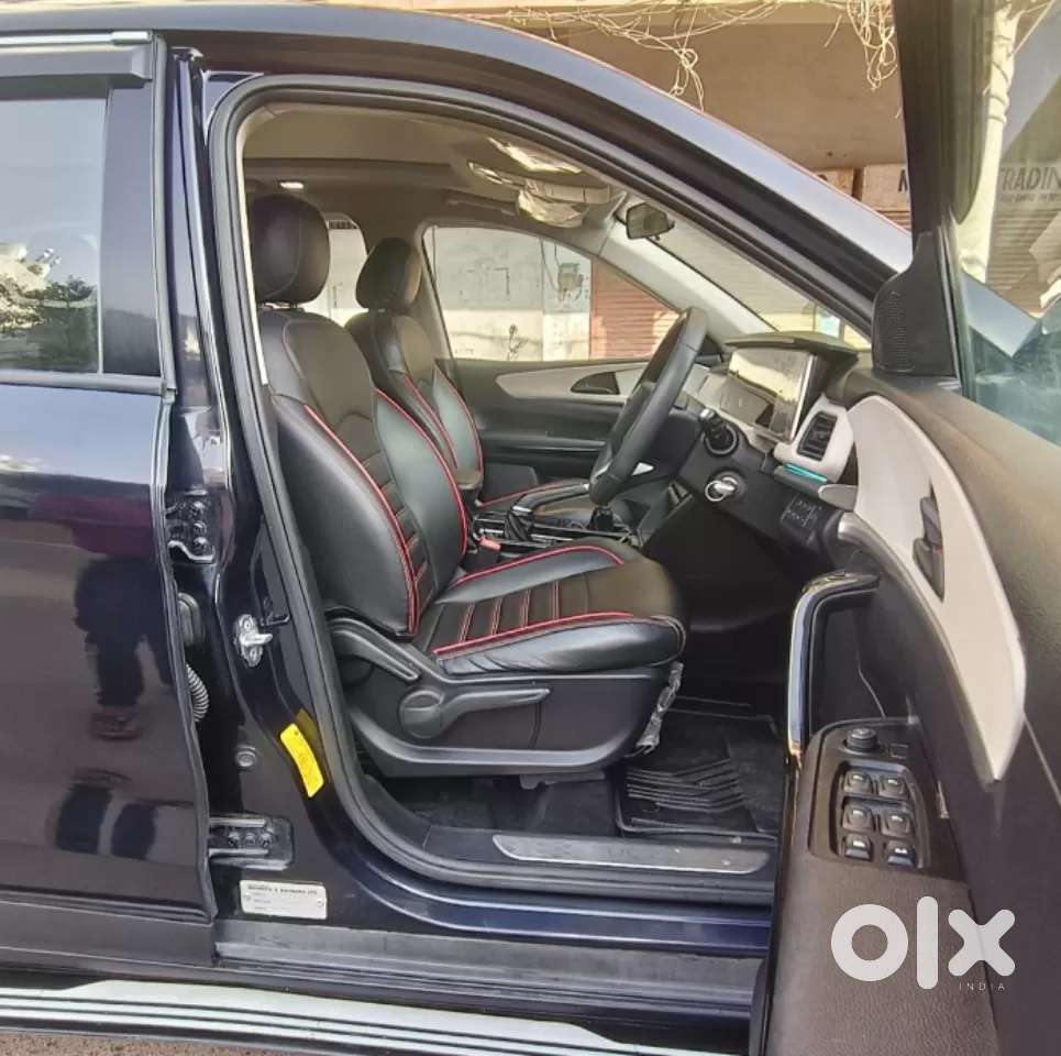 Mahindra Xuv700 2.2 Ax 5 Diesel Mt 7 Str, 2023, Diesel