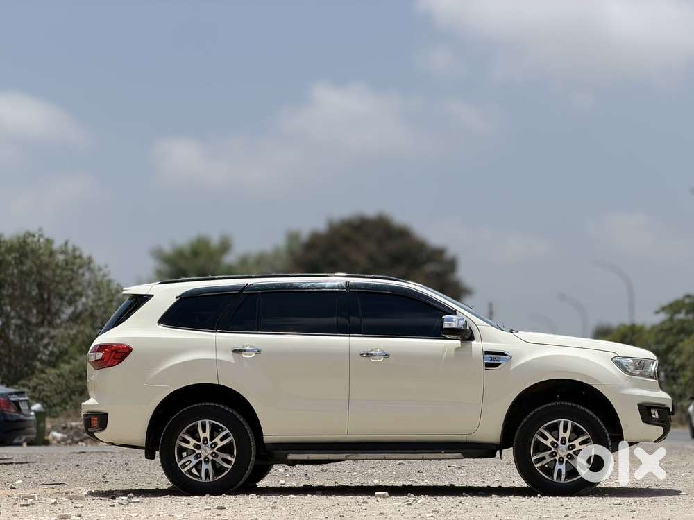 Ford Endeavour 3.2 Titanium At 4x4, 2017, Diesel