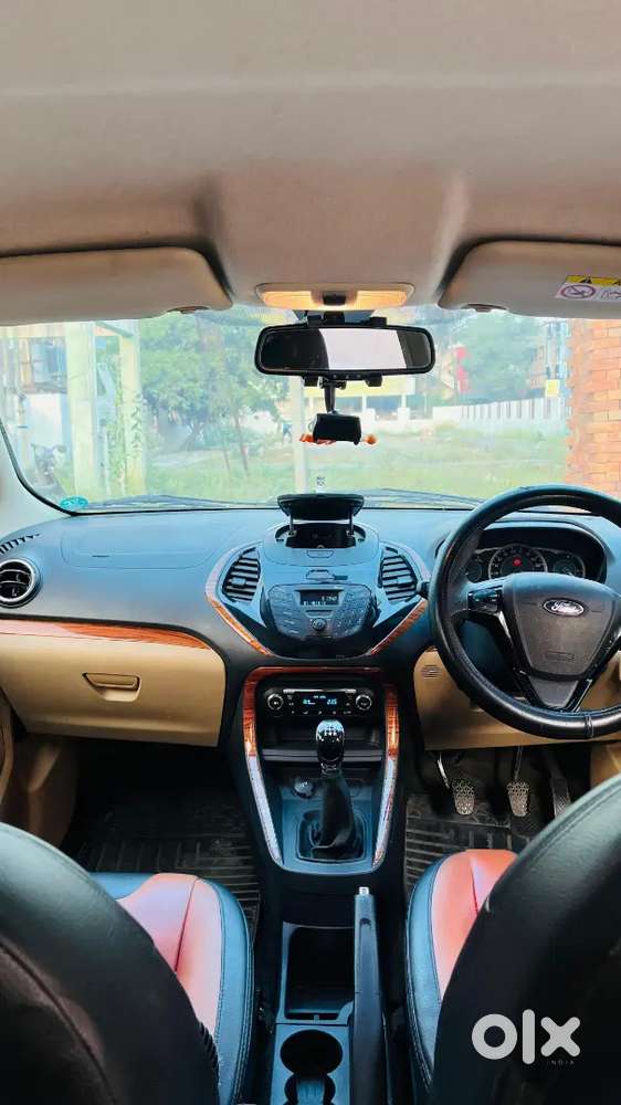Ford Figo Aspire ₹ 4,10,000