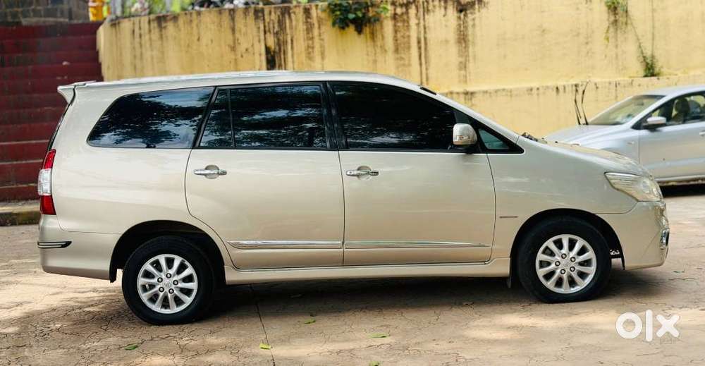 Toyota Innova 2.5 V 7 Str, 2014, Diesel