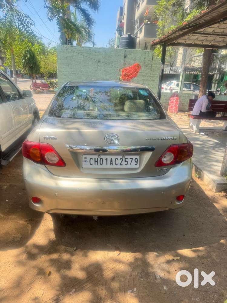 Toyota Corolla Altis 2010-2013 Vl, 2010, Petrol