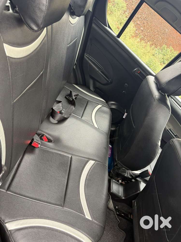 Maruti Suzuki Swift 1.2 Lxi (o), 2015, Petrol