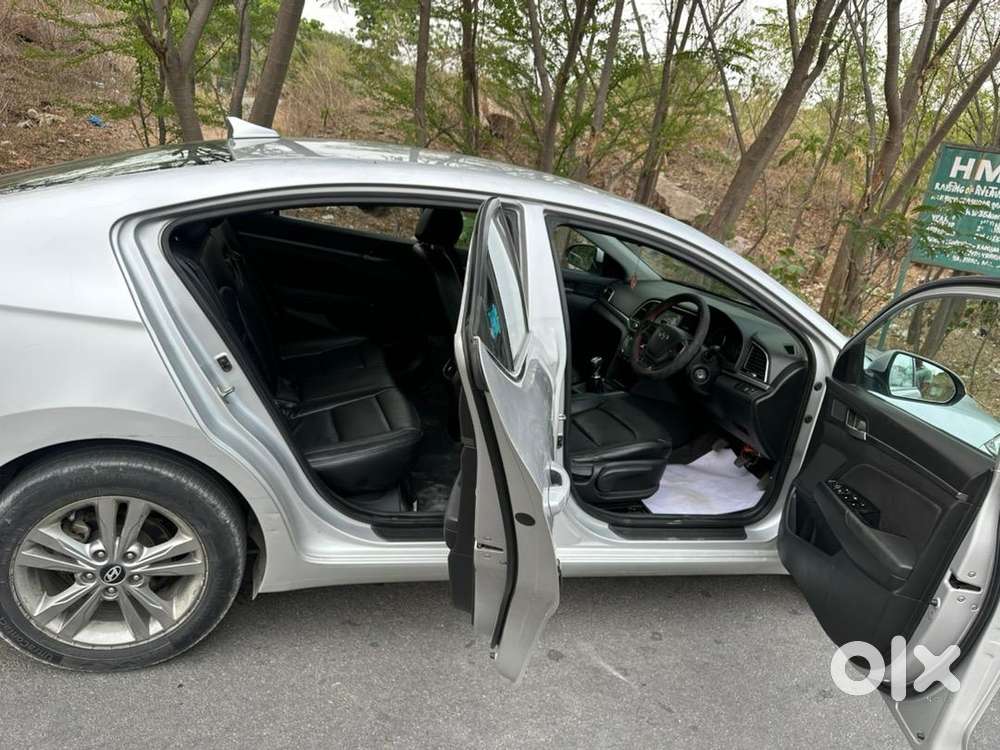 Hyundai Petrol Manual 2018