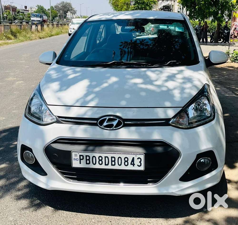 Hyundai Xcent 2015 Diesel Well Maintained