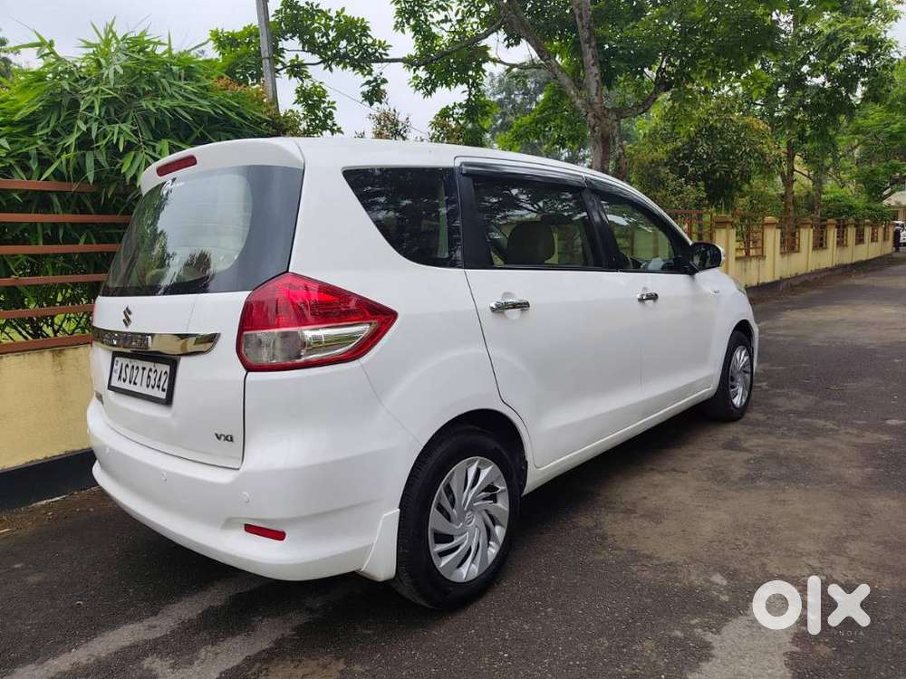 Maruti Suzuki Ertiga Vxi Abs Bs Iv, 2017, Petrol
