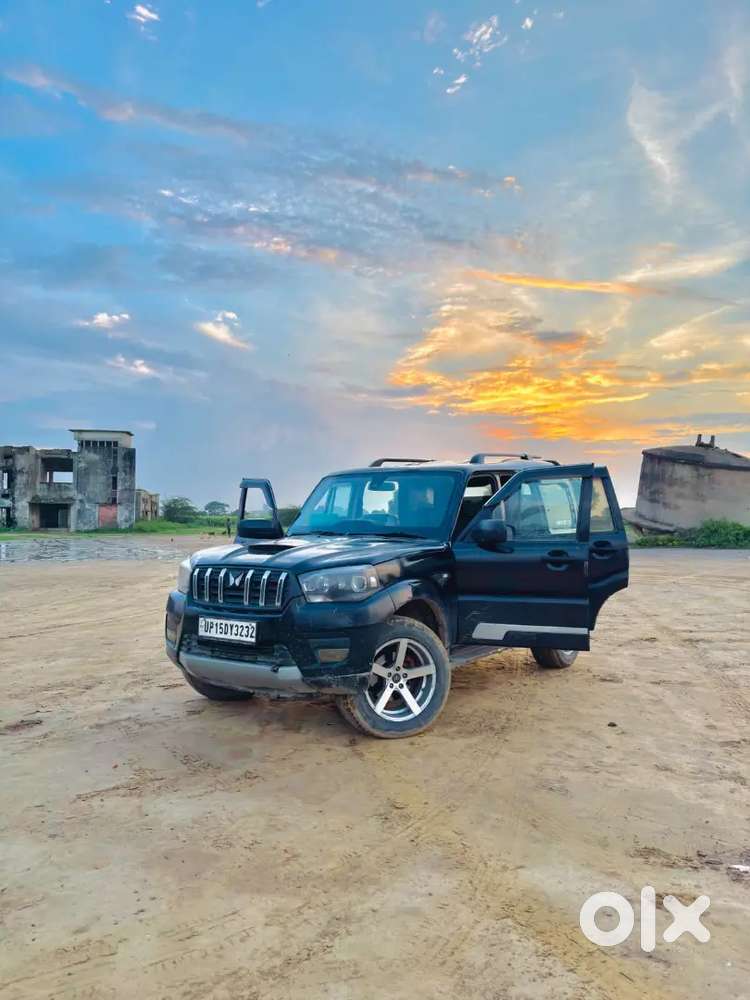 Mahindra Scorpio Classic Diesel 2022 Variant