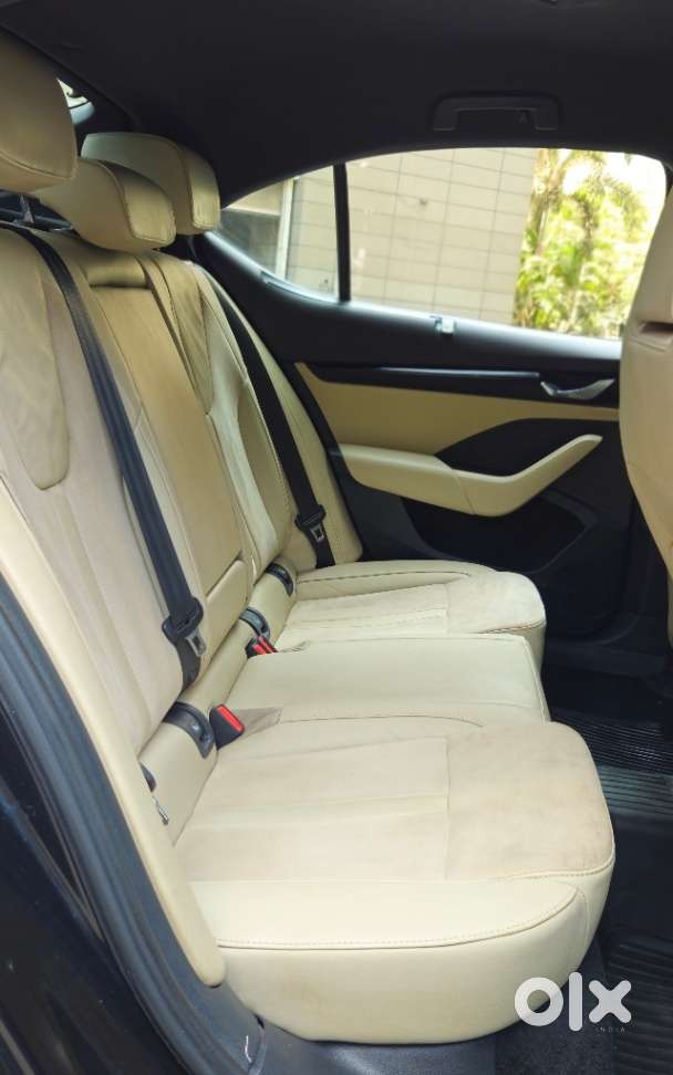 Skoda Octavia 2.0 L K Tsi At, 2022, Petrol