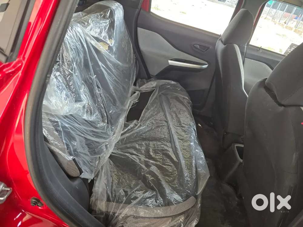 Nissan Magnite Petrol Manual 2024 Year
