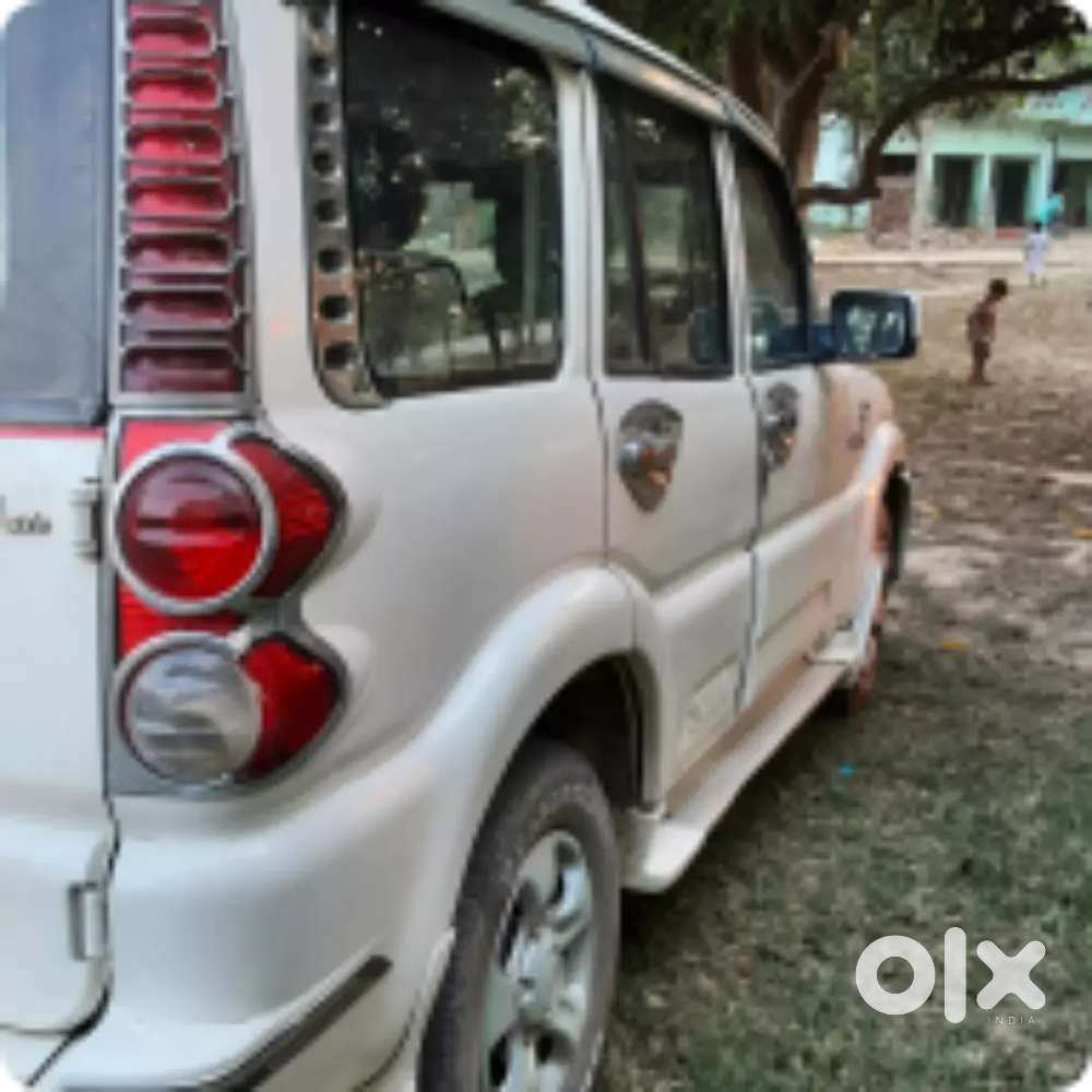 महिंद्रा स्कार्पियो इंजन का काम हो गया है अभी300 किलोमीटर चली है