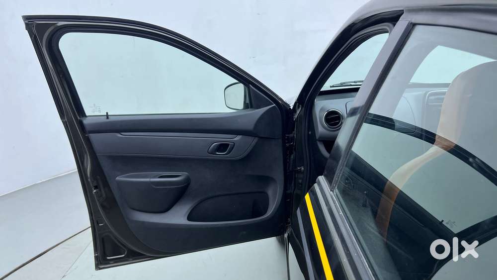 Renault Kwid 1.0 Rxt Sce Special (o), 2017, Petrol