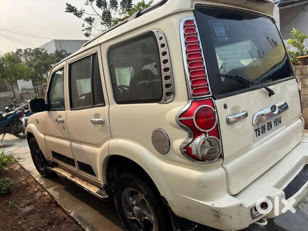 Mahindra Scorpio-n 2016 Diesel 120000 Km Driven
