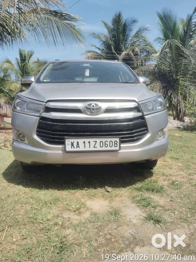 Toyota Innova Crysta Diesel 2016