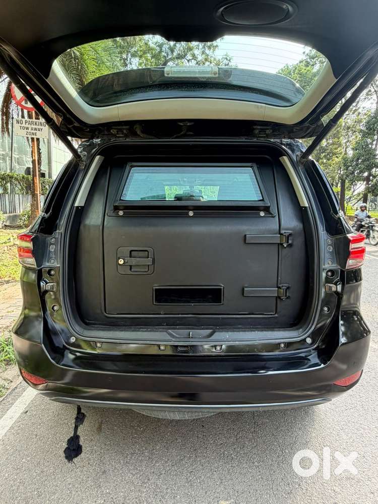 Toyota Fortuner 4x4 At 2.8 Diesel, 2022, Diesel