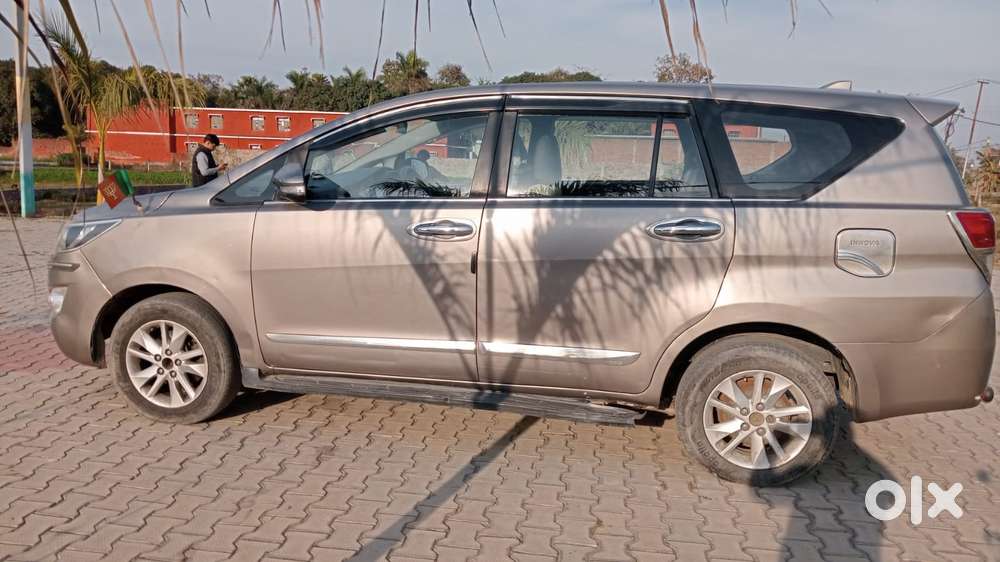 Toyota Innova Crysta, 2016, Diesel
