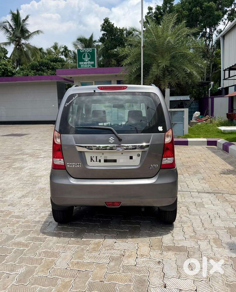 Maruti Suzuki Wagon R Amt Vxi Option, 2015, Petrol