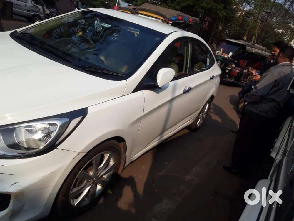 Hyundai Verna 2011