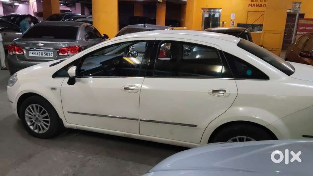 Fiat Linea Emotion Pk 1.4, 2010, Petrol