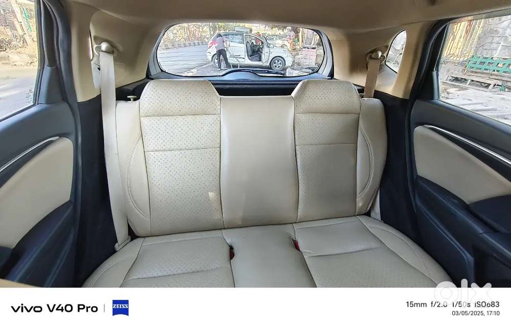 Honda Jazz 2017 Cng & Hybrids Well Maintained