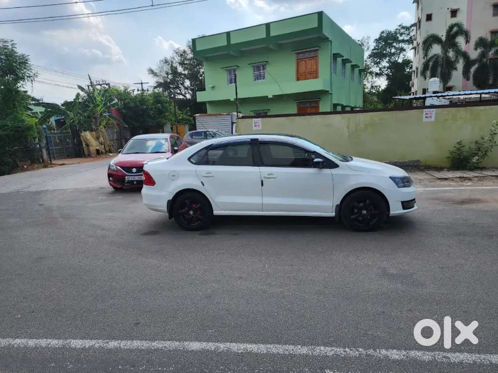 Skoda Rapid Elegance 2012 In Good Condition