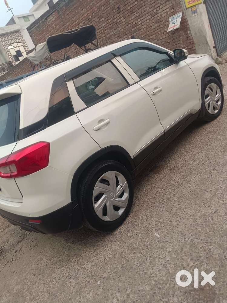 Maruti Suzuki Brezza 1.5 Lxi Smart Hybrid, 2021, Cng & Hybrids