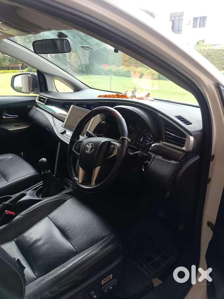 Toyota Innova Crysta 2019 Diesel 83000 Km Driven