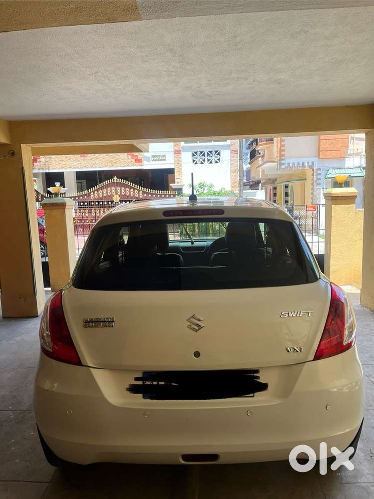 Swift Vxi Maruti Petrol 2012
