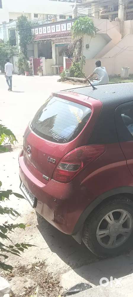 Hyundai I20 2011 Petrol Well Maintained