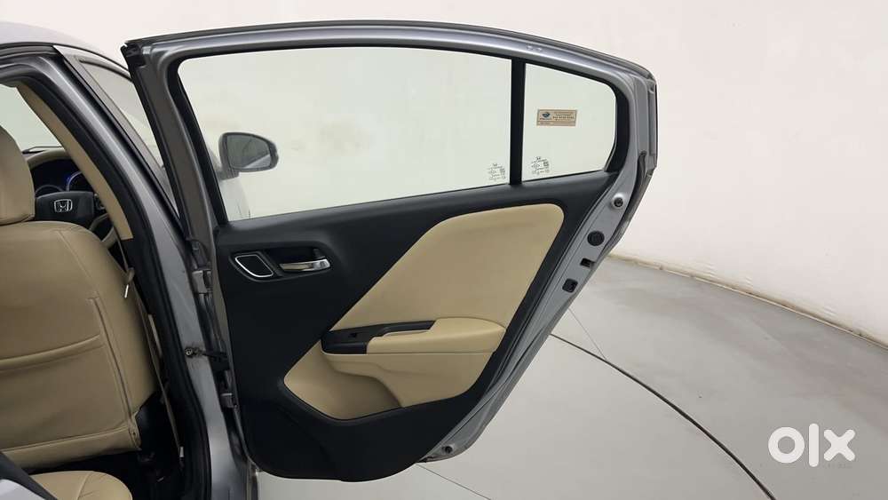 Honda City 1.5 V 4th Gen I-vtec Mt, 2022, Petrol