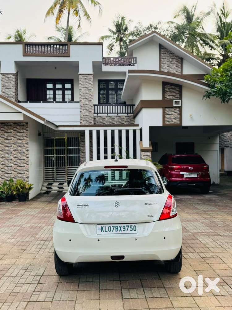 Maruti Suzuki Swift Zxi, 2013, Petrol