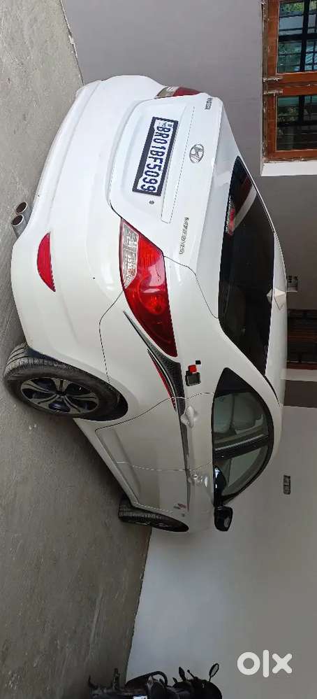 Hyundai Fluidic Verna 2013