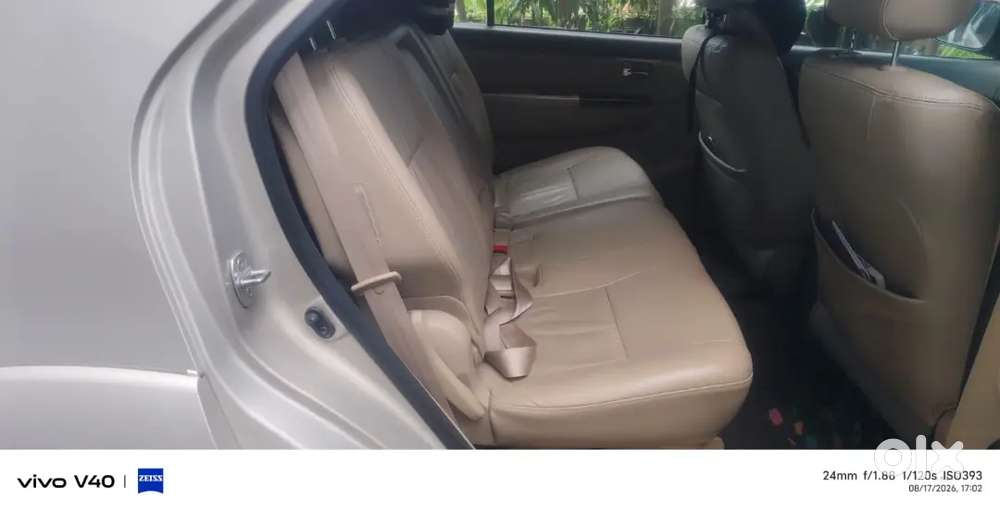 Toyota Fortuner 2013