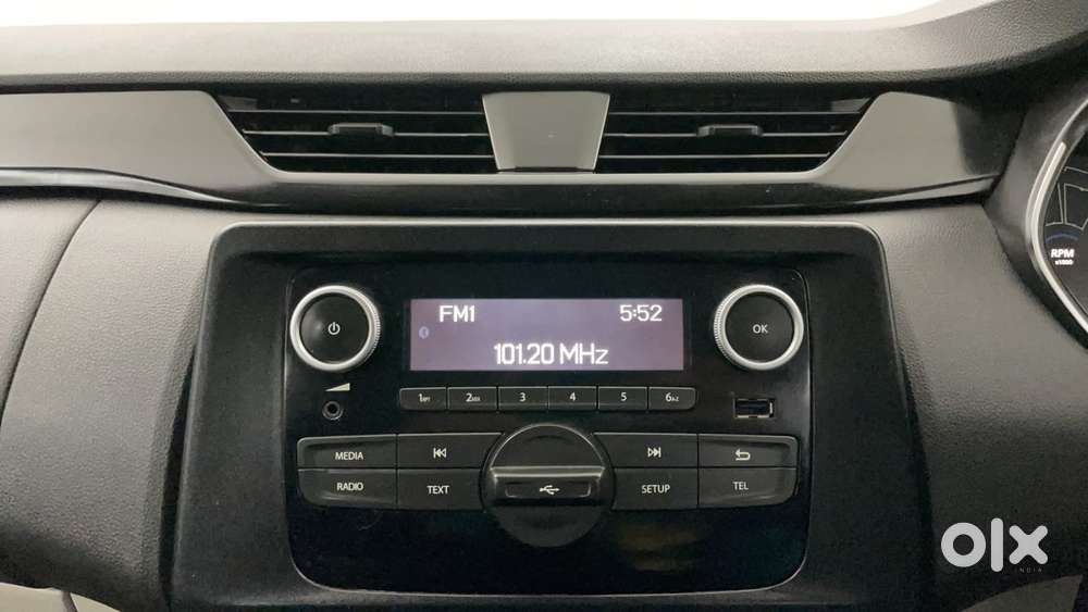 Renault Triber Rxl, 2021, Petrol