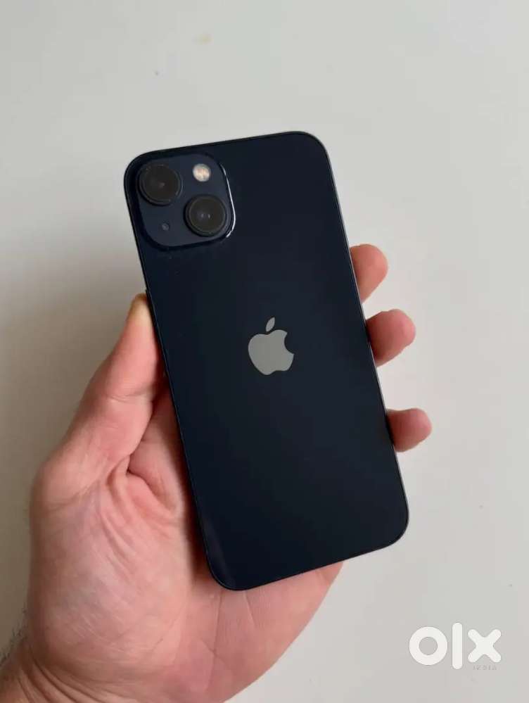 Selling my 6 months used iphone 13 need urgent money - Mobile Phones in ...