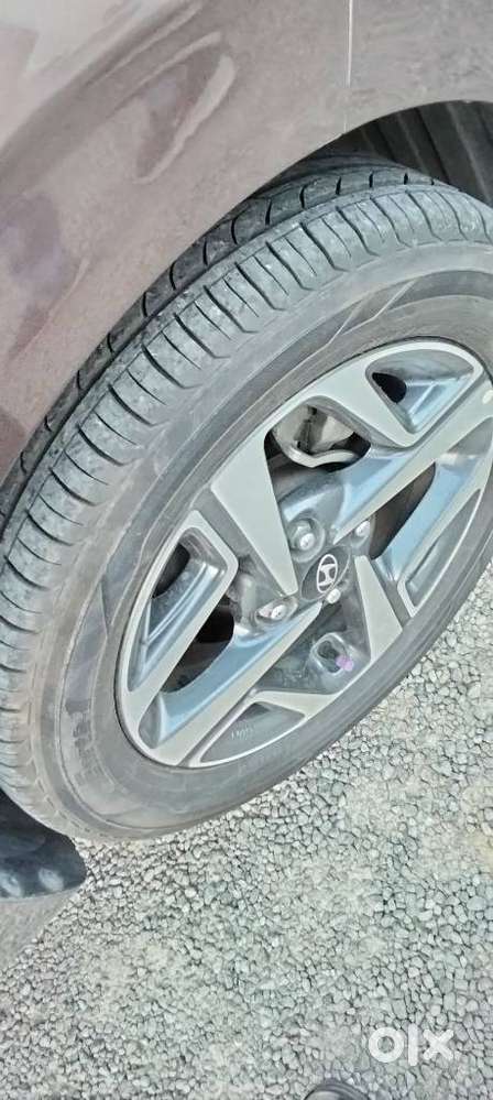 Hyundai Aura Sx Plus Automatic, 2020, Petrol