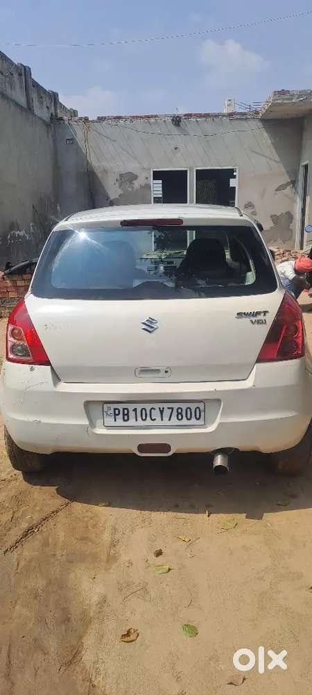 Maruti Suzuki Swift 2010